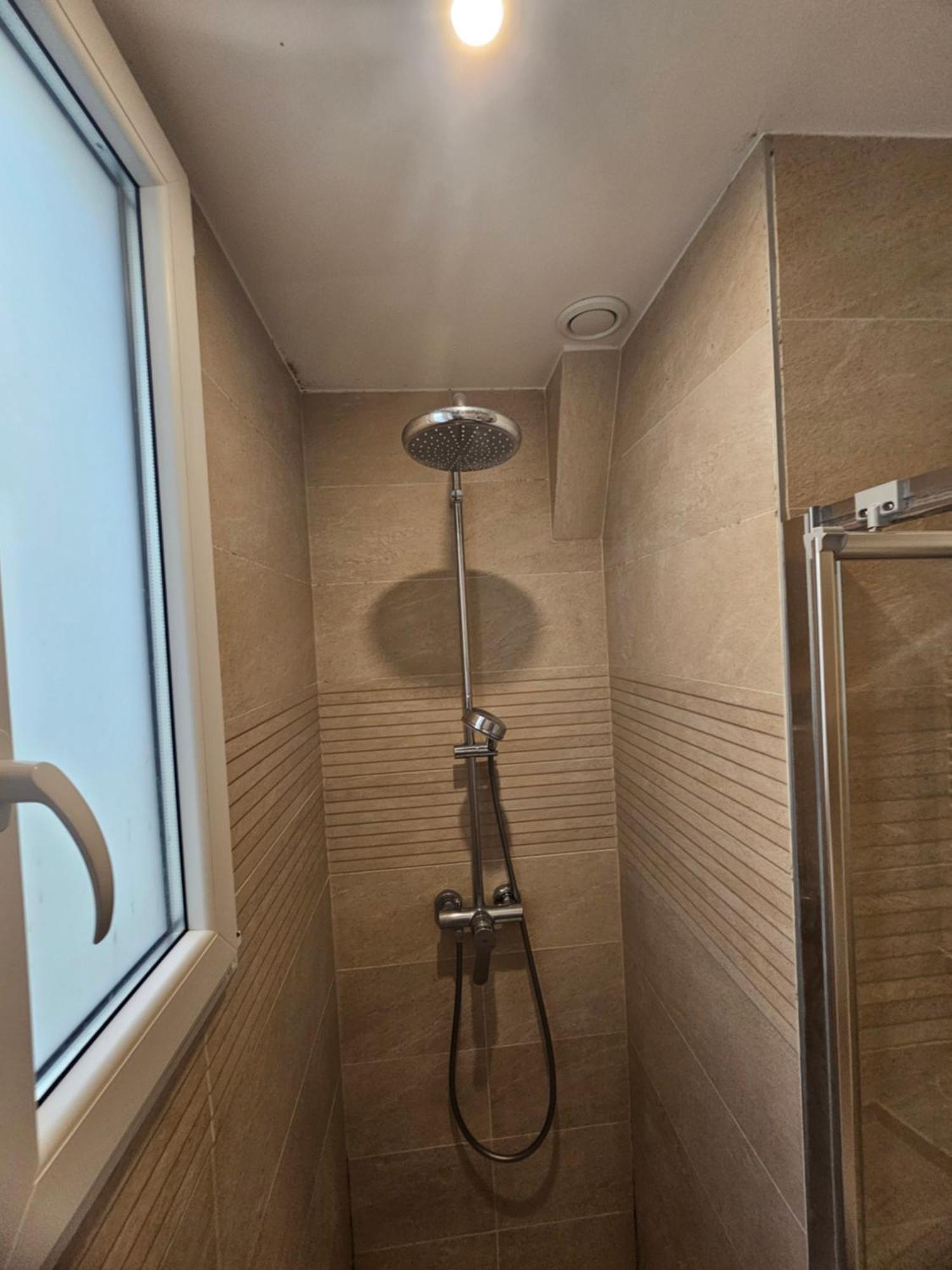 *Appartement Moderne/2 Minutes Du Metro* Saint-Ouen  Exterior foto
